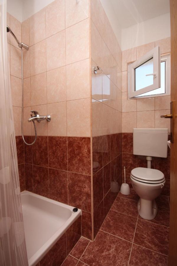 Apartments And Rooms With Parking Space Gradac, Makarska - 6819 Gradac  Εξωτερικό φωτογραφία